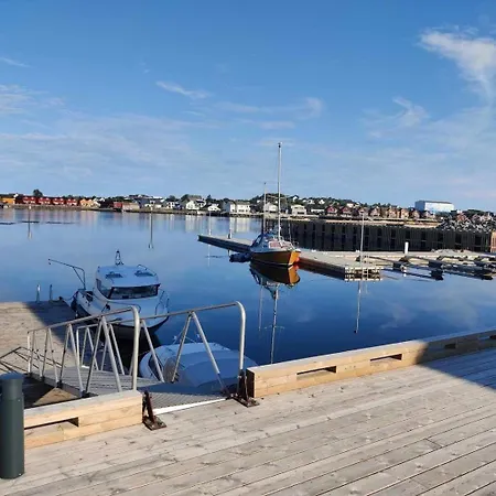 Vakantiehuis Ny Rorbu Pa Kaikanten Ballstad