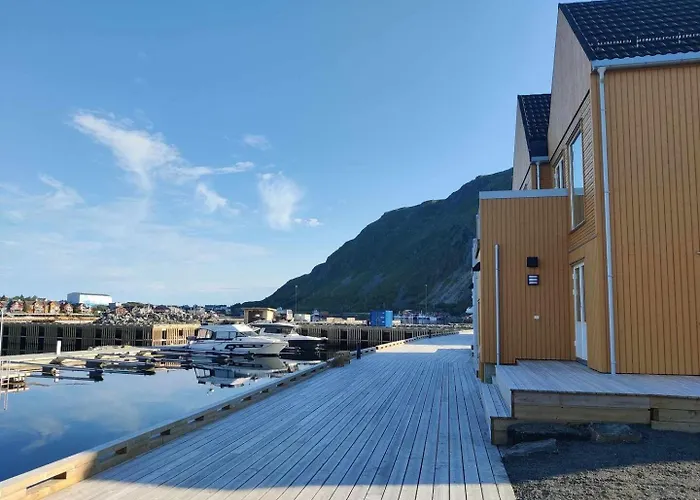 Ny Rorbu Pa Kaikanten Ballstad