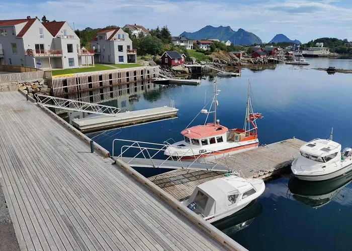 Ny Rorbu Pa Kaikanten Tatil Evi Ballstad